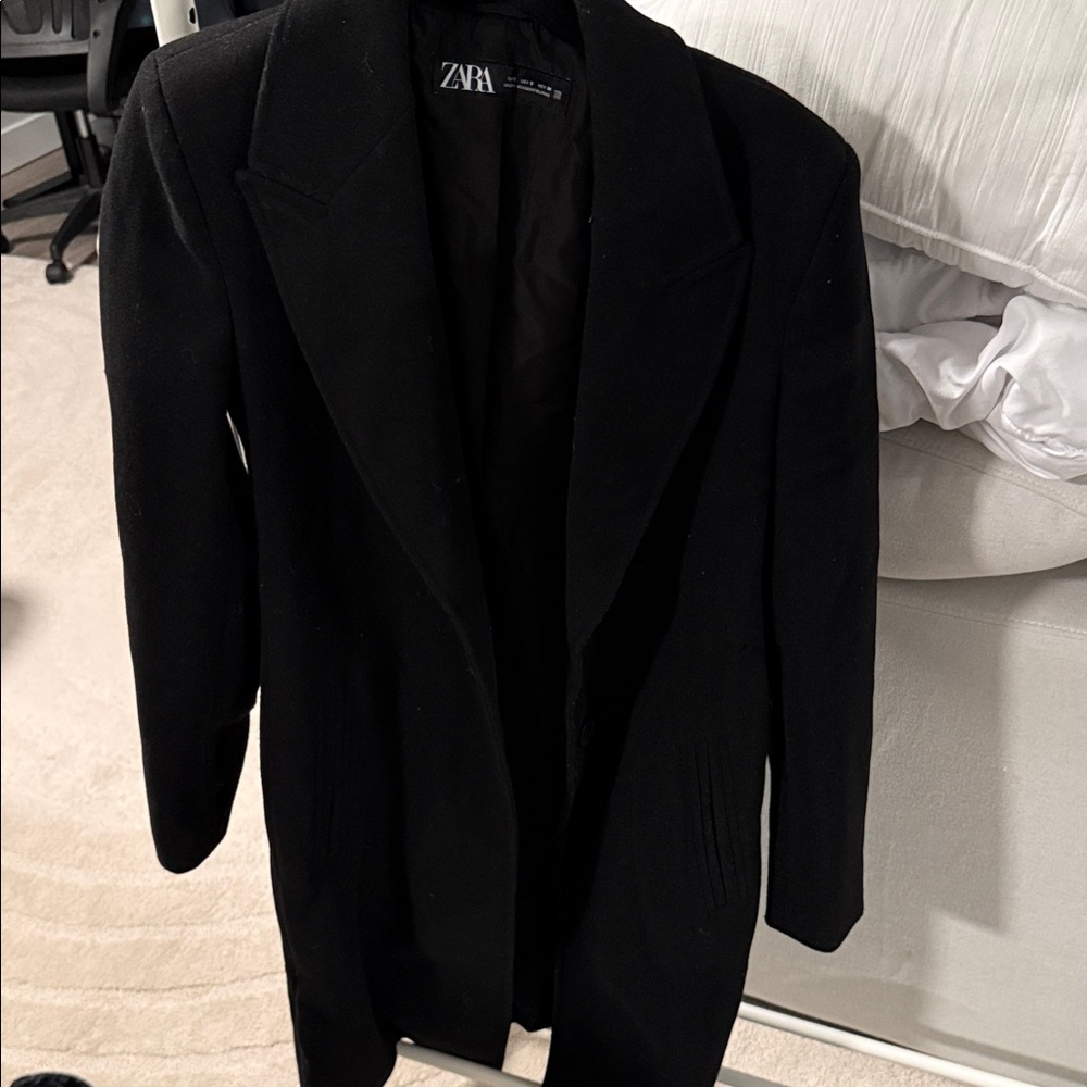 Zara Women's fitted coat